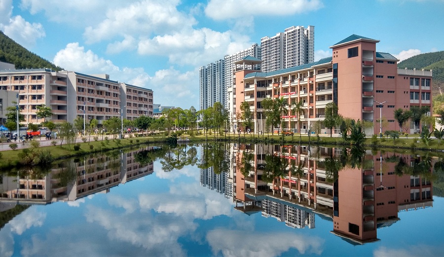 校园一角-广东理工学院